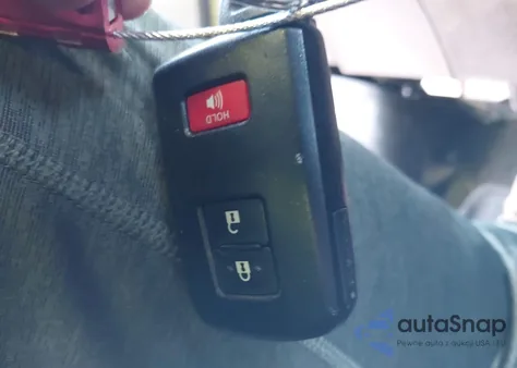 2018 Toyota Rav4 Xle z USA, uszkodzony, nr VIN 2T3WFREVXJW415681